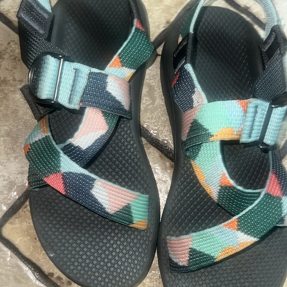 Chaco sandals  EUC size 9 - Picture 6 of 7